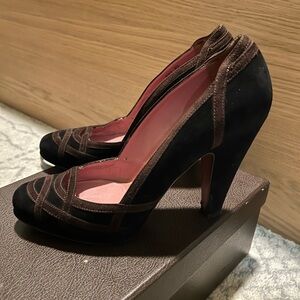ALAIA vintage black and brown suede heels size 37 with box